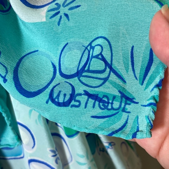 100% Silk Lotty B. Mustique Sarong Scarf - Picture 12 of 16